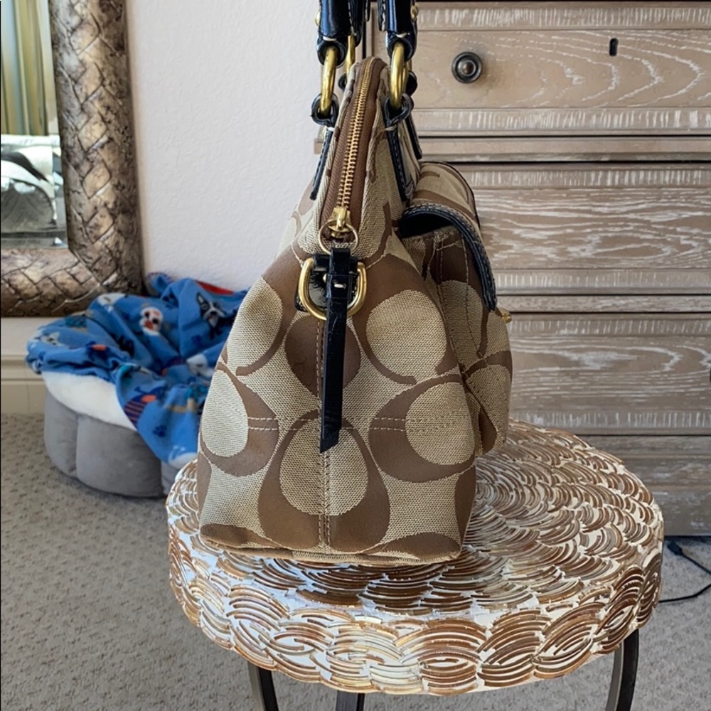 Coach handbag - Picture 3 of 11